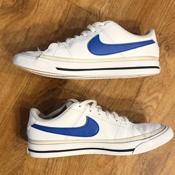 Nike Court Legacy Shoes Sneakers Size 5Y White Royal Blue Youth DA5380-101 - Picture 2 of 6